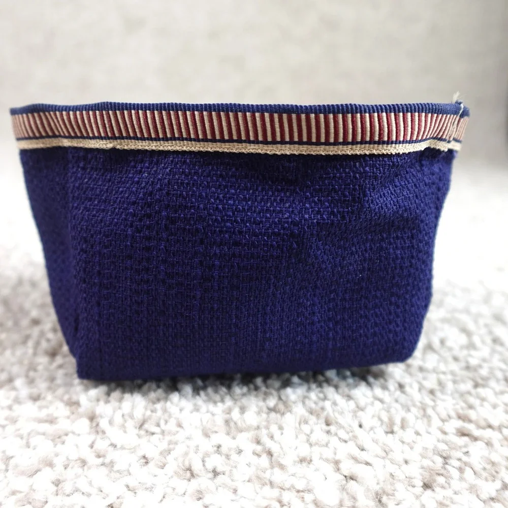 Longaberger 2003 Proudly American Salt & Pepper Basket Liner Indigo Blue Striped